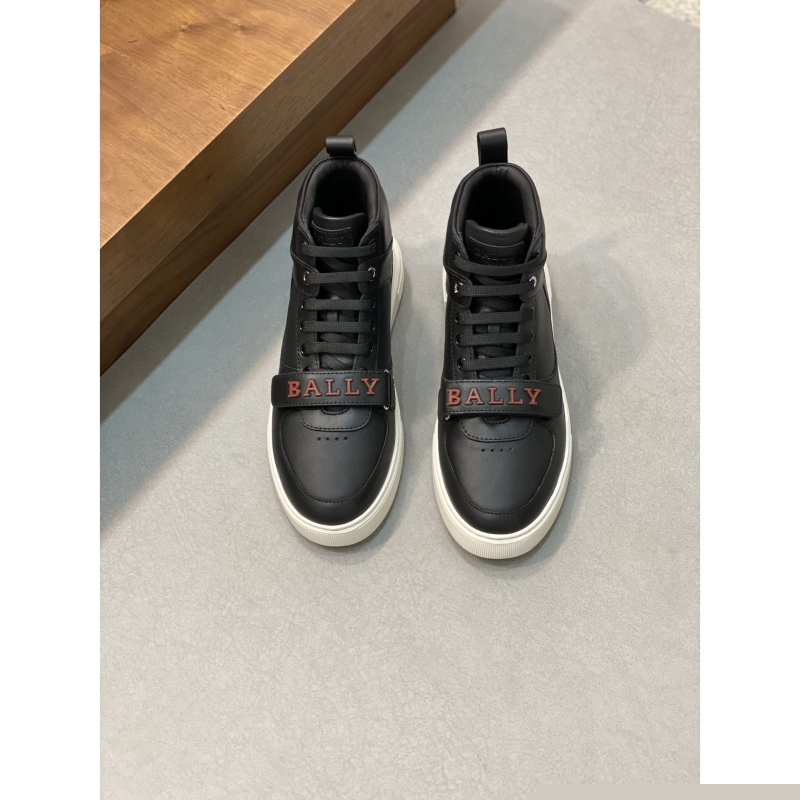 B**rry sneakers